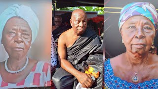 Sad!! Hon Kwaku Agyeman Maanu breaks down in tears as his MOTHER is laid in state