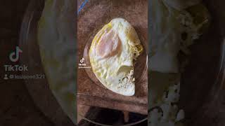 Breakfast taco ASMR #breakfast#asmr#taco#sogood#food#fyp#fypシ#delicious#shorts#shortsvideo