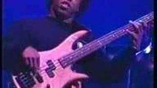 Victor wooten bass solo