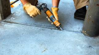 QUIKRETE Polyurethane Self-Leveling Sealant (Product Feature)