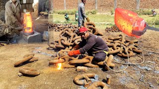 The Process of Crafting Hammers from Raw Iron Chains