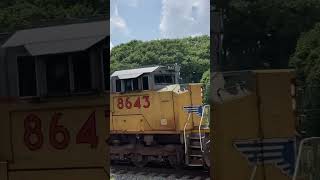 Up 8643 leads fast train in Hiram, Ga