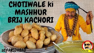 CHOTIWALA ki FAMOUS BRIJ KACHORI at FARIDABAD 🤤 | चोटी वाले की मशहूर बृज कचौरी | Indian Street Food