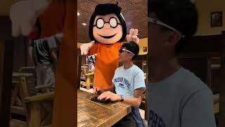 Meeting Peanuts Characters at Knott's Berry Farm Prestige Lounge