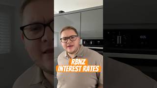 RBNZ Interest Rate CUTS Explained in 1 Minute!