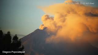 Amanecer Y Fumarolas Continuas Volcan Popocatepetl 18 De Octubre 2023