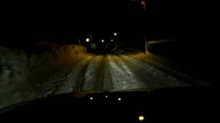 Land Rover Discovery on Dartmoor In the Snow. 2.