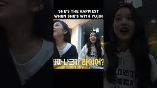 WONYOUNG AND HER CUTE HABIT OF COPYING WHAT EVER YUJIN DOES (NOT HATE)