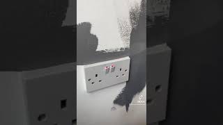 Cutting in a socket, do you use tape?