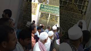 Musjid e Nabvi ki jali.