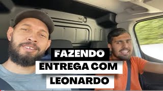 Fazendo entrega com Leonardo