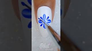 Floral nail art #floral #nailpolish #naildesign #nailart #nailcare