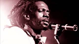 Gregory Isaacs  & The Roots Radics - Confirm reservation