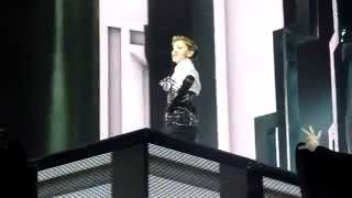 MADONNA - Vogue - MDNA Tour Live - London 17Th July 2012 HD