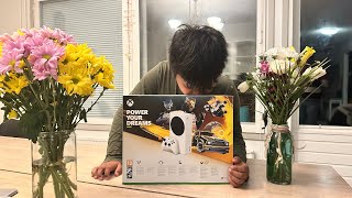 Surprise gift for Ehaan! Life in Finland #lifeinfinland #xbox #surprisexbox