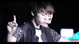 [fancam] 111016 SHINee sexy jonghyun @ Basketball Opening Ceremony