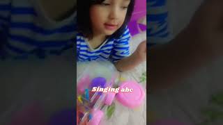 Aleeza Singing Abc song💕