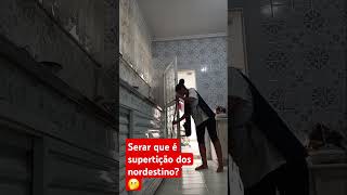 Pq não  pode varrer o lixo pra fora da porta  #domestica