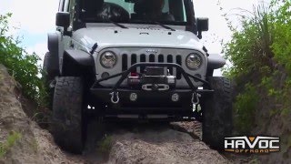 JCR Defender with bull bar Mid Width Front Bumper Review - HavocOffroad.com