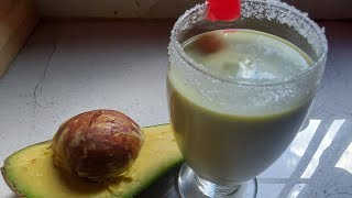 REFRESHING AVOCADO SMOOTHIE/PUNCH🥑🥛