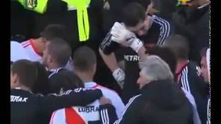 Argentine - Violences: River Plate vs Belgrano 03