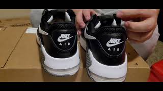 Nike Air Max Excee Black Review.