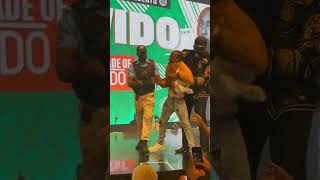 Nigeria latest: Moment a fan jumped on stage at Davido's concert at Eko hotel lagos #adecadeofdavido