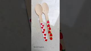 Painting on wooden Spoon 😱💕🫶🏻 #shorts #youtubeshorts #paintinghacks #art #painting #drawing #spatula