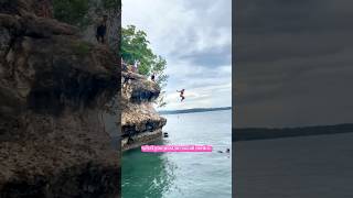 Social Media vs reality…🤣#Philippines #cliffjumping #travel #adventure #filipino #samal #islandlife