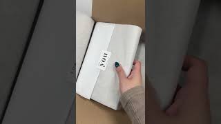 Packing up an ASMR e-commerce order (🎥: minimalistic_budget/TT)