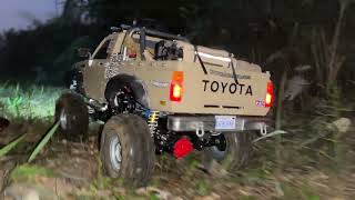 田宮1/10 RC 4WD Toyota Tamiya Hilux smoggy weather