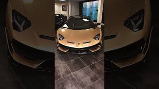 A Lamborghini Aventador SVJ Roadster in gold!