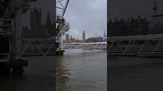 London Thames Riverside @The_TimeVoyager