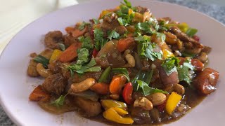 This Restaurant Style Cashew Chicken is so Good!! || Cashew Chicken Recipe | Chicken Stir fry