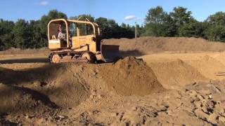 Big Aquaponic Greenhouse - Part 4 - Lots Of Digging!