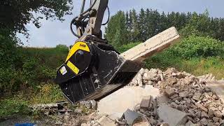 How the BF70.2 Crusher Bucket Became the Ideal Flexible Solution for Rubble Reuse