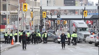 RAW: 'Freedom Convoy' trucker protest continues Monday in Ottawa