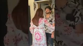 jannat mirza apna husband sa kitchen ka Kam karwa rahi ha |tiktok stars of Pakistan |like |subscribe