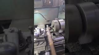 Hole enlargement of bolts #machinetools #automobile #automachine #bambooplant #machine #cncmotors