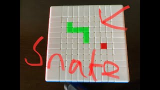 Playing SNAKE on my 11x11!!!