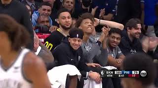 Philly crowd comes alive one last time to boo Ben Simmons as he picks up the loose ball