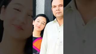 Rabia faisal with her father