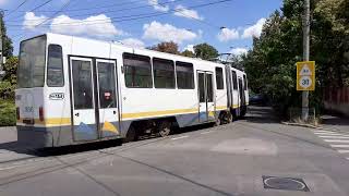 Tramvaiul V3A-93-M2000 #266 pe linia 24 făcând rondul la Cartier Dămăroaia