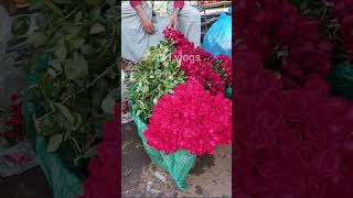 Howrah flowers market#shortvideo #viral #flowers#shorts#trading #youtubeshorts #Akdvlogs