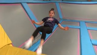 Erifilly the Gymnast/Trampolinist acrobatic play at Airhop UK