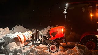 Kubota BX261 |BX231 z oryginalną kabiną i przednim pługiem prostym