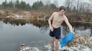 I swim in the river in winter in -20