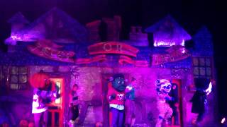 Alton Towers Scarefest Trick or Treat Stage Show