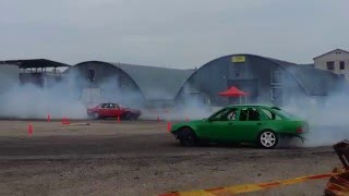 Sierra V8 vs E30 V8