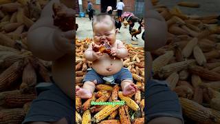 Baby eat food #shorts #shortvideo